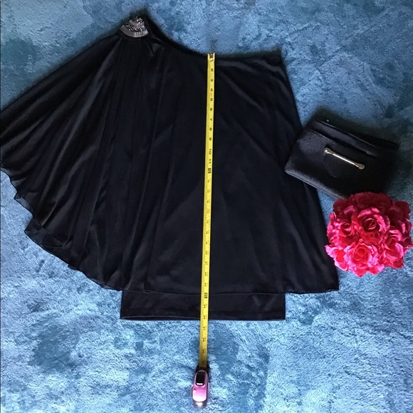 Dress - Picture 5 of 9